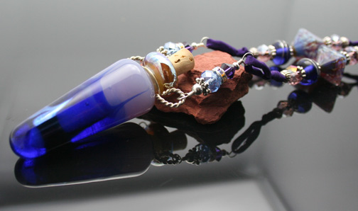 Gorgeous aromatherapy jewelry - close-up