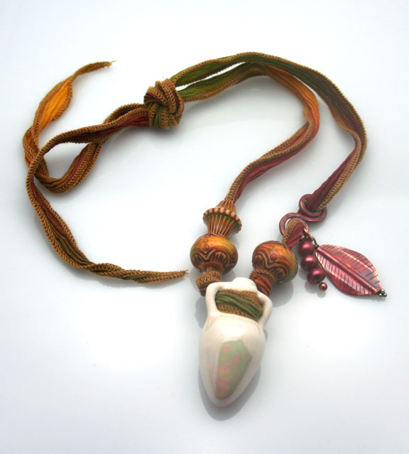 Amphora aromatic jewelry
