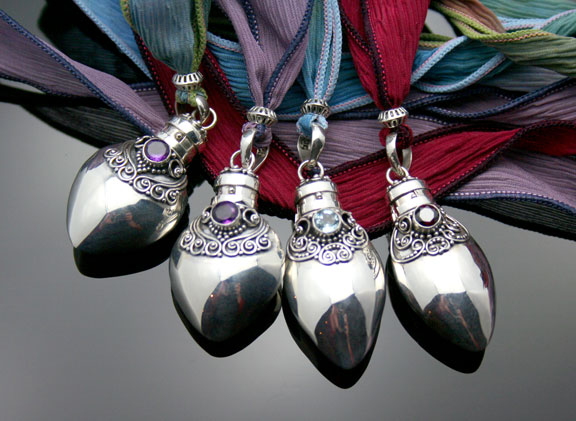 Silver aromatherapy pendants and necklaces